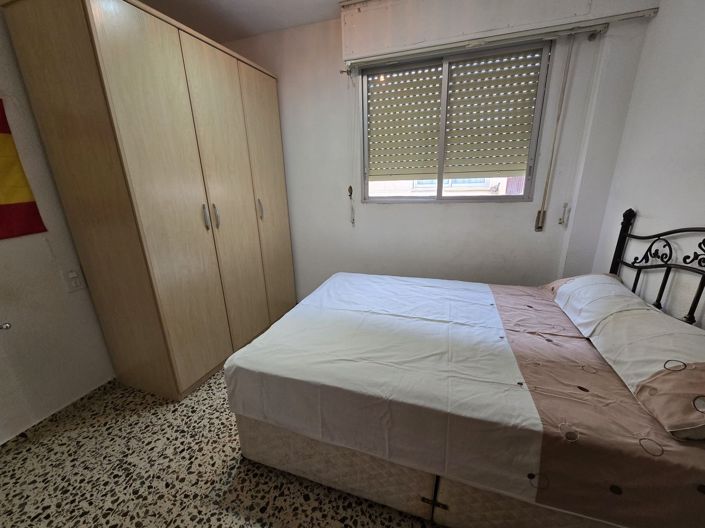 Image No.24-4 Bed Apartment for sale