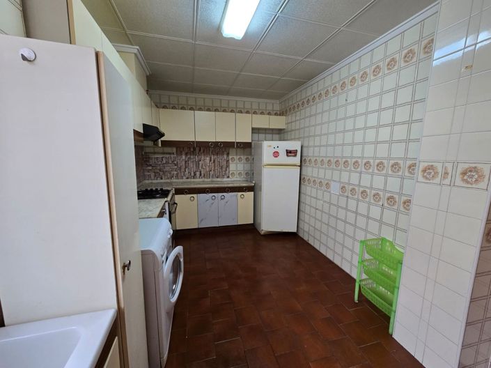 Image No.8-4 Bed Apartment for sale