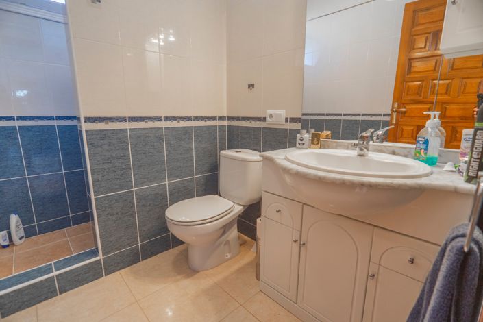 Image No.18-2 Bed Villa for sale