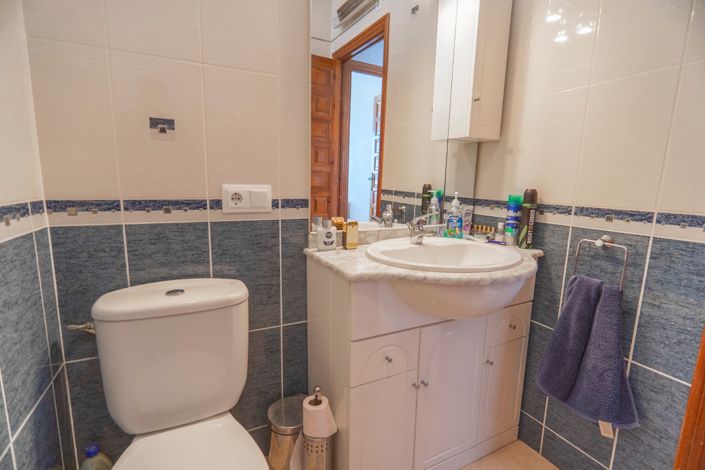 Image No.20-2 Bed Villa for sale