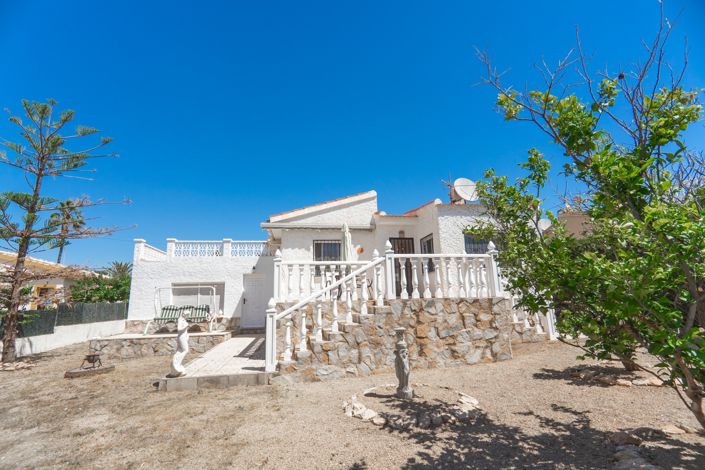 Image No.24-2 Bed Villa for sale