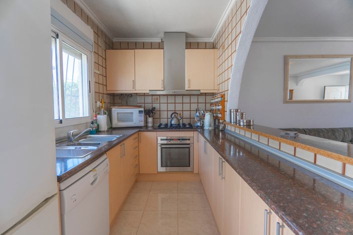 Image No.9-2 Bed Villa for sale