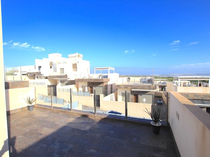 Image No.31-3 Bed Villa for sale