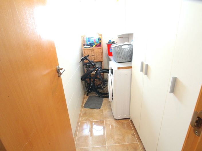 Image No.17-2 Bed Apartment for sale