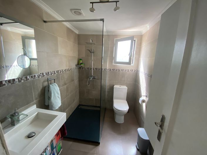 Image No.15-5 Bed Villa for sale