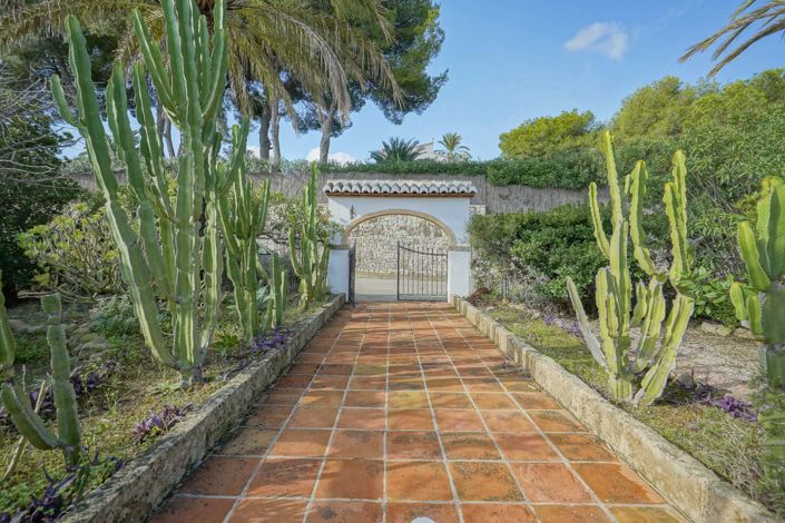 Image No.4-3 Bed Villa for sale