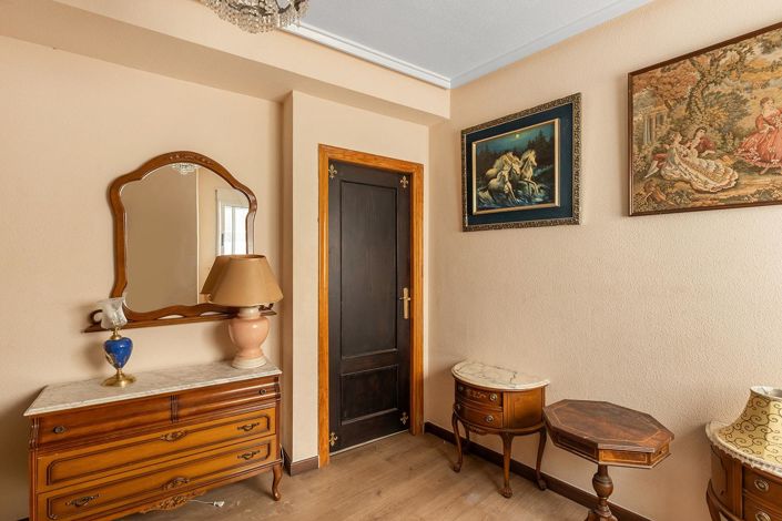 Image No.16-3 Bed Apartment for sale