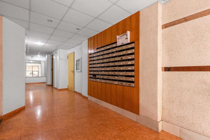 Image No.19-3 Bed Apartment for sale