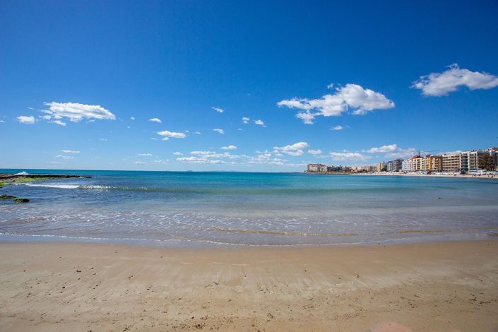 Image No.32-3 Bed Apartment for sale