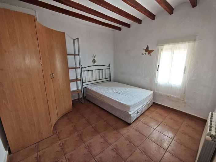 Image No.31-4 Bed Country House for sale