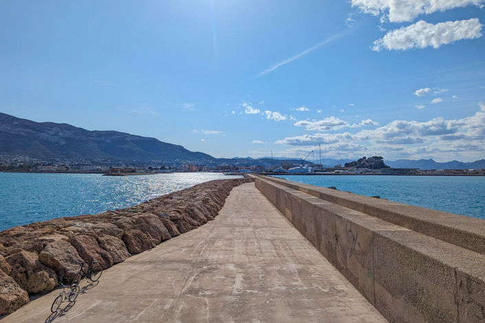 Image No.24-3 Bed Apartment for sale