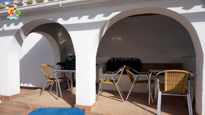 Image No.19-6 Bed Country Property for sale