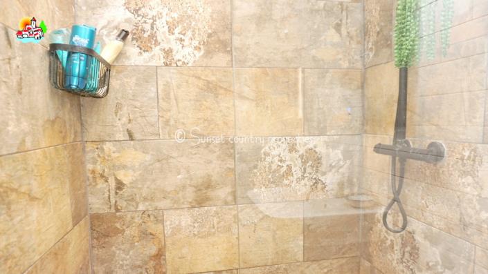 Image No.17-7 Bed Country Property for sale