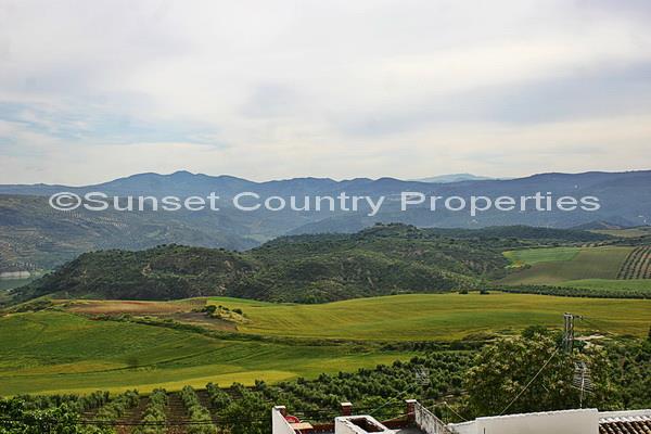 Image No.11-2 Bed Village House for sale