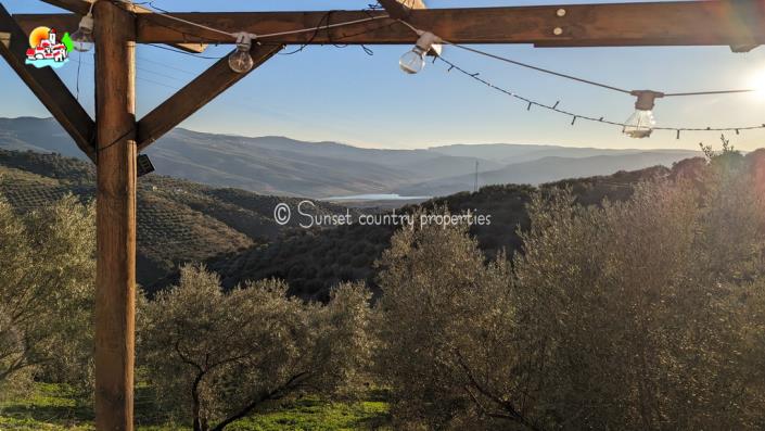 Image No.2-4 Bed Country Property for sale