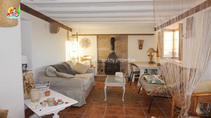 Image No.3-4 Bed Country Property for sale