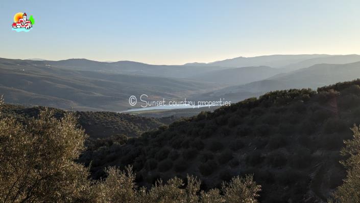 Image No.18-4 Bed Country Property for sale