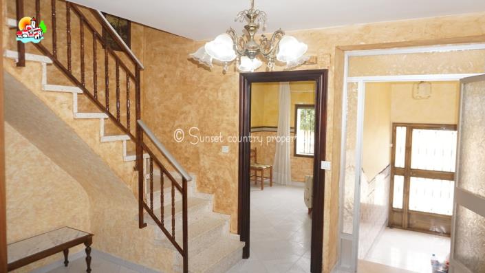 Image No.3-5 Bed Townhouse for sale