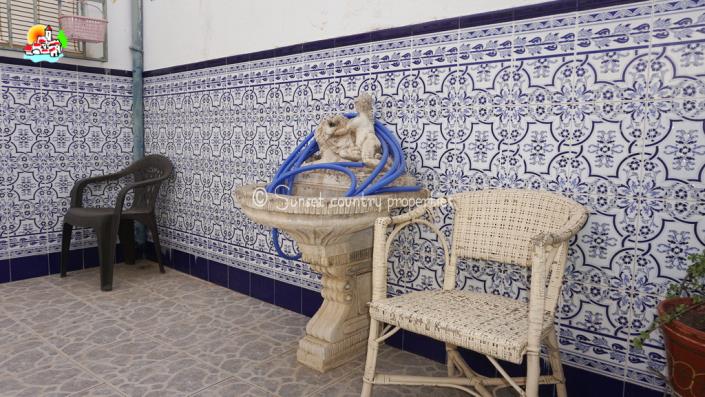 Image No.10-5 Bed Townhouse for sale