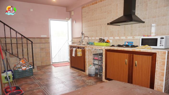 Image No.22-5 Bed Townhouse for sale