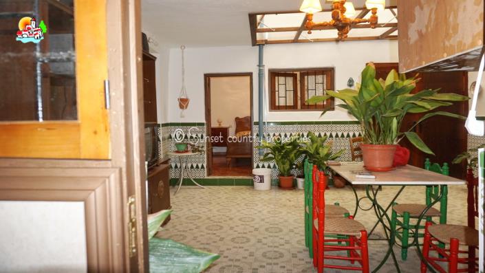 Image No.10-4 Bed Townhouse for sale