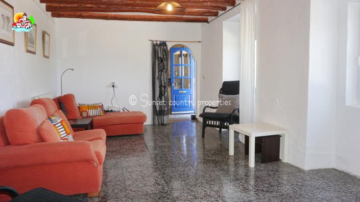 Image No.7-4 Bed Country House for sale