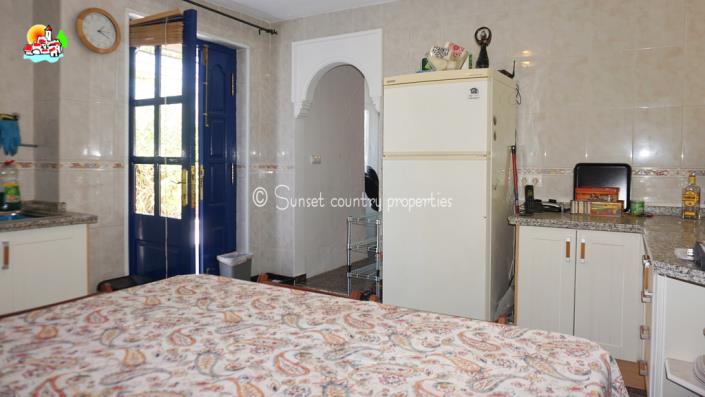 Image No.11-4 Bed Country House for sale