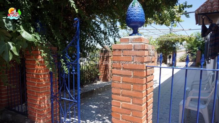 Image No.38-4 Bed Country House for sale