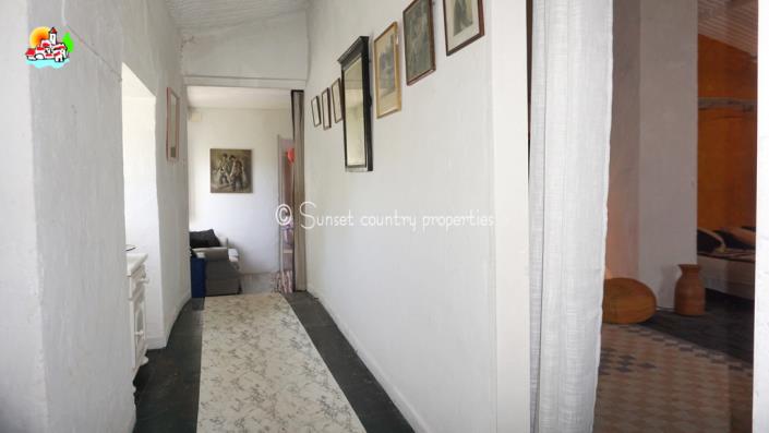 Image No.26-5 Bed Country House for sale