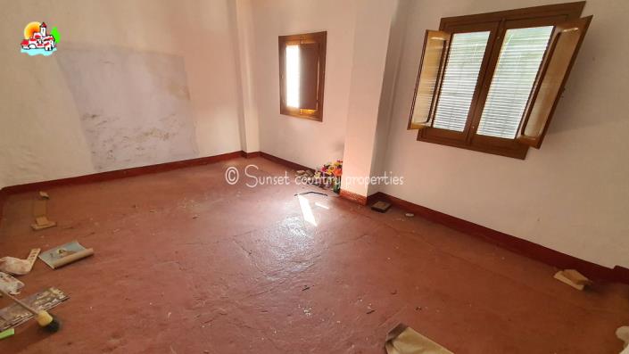 Image No.12-Townhouse for sale