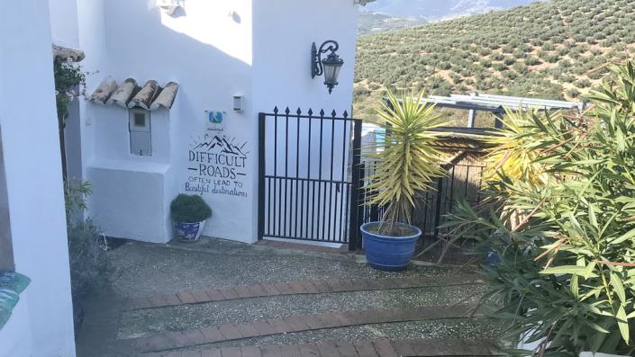 Image No.5-5 Bed Country Property for sale