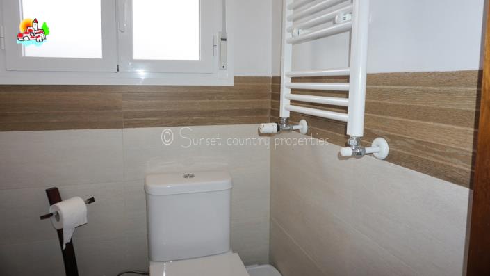 Image No.38-5 Bed Country Property for sale