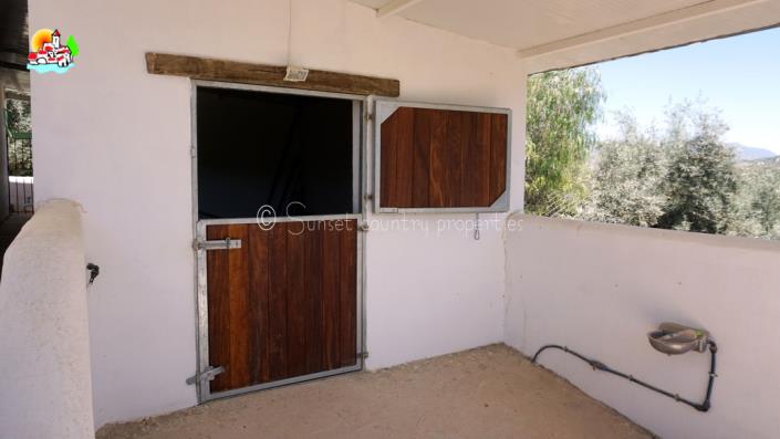 Image No.41-4 Bed Country Property for sale