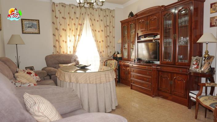 Image No.6-3 Bed Townhouse for sale