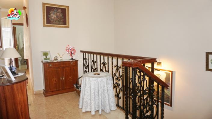 Image No.17-3 Bed Townhouse for sale