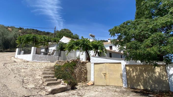 Image No.3-4 Bed Country Property for sale