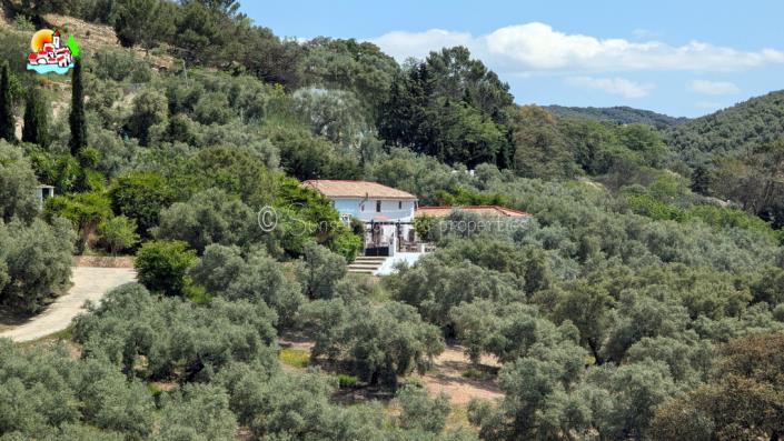 Image No.1-5 Bed Country Property for sale