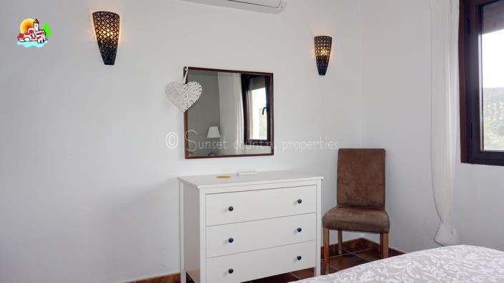 Image No.33-5 Bed Country Property for sale