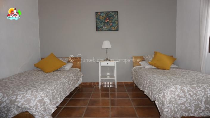 Image No.37-5 Bed Country Property for sale