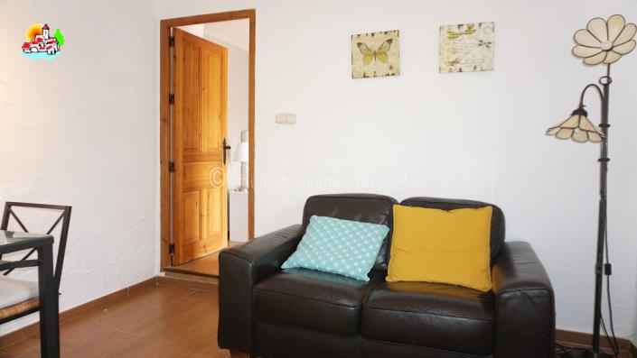 Image No.41-5 Bed Country Property for sale