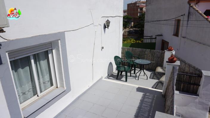 Image No.31-3 Bed Townhouse for sale