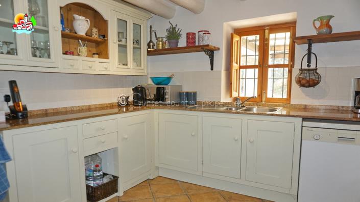 Image No.15-4 Bed Country Property for sale