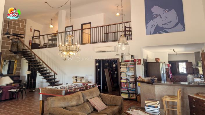 Image No.3-3 Bed Country House for sale