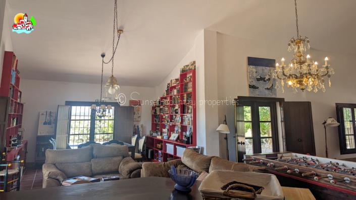 Image No.4-3 Bed Country House for sale