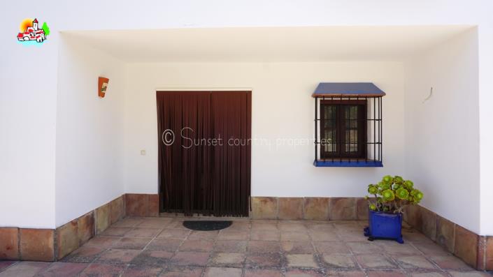 Image No.7-3 Bed Country House for sale