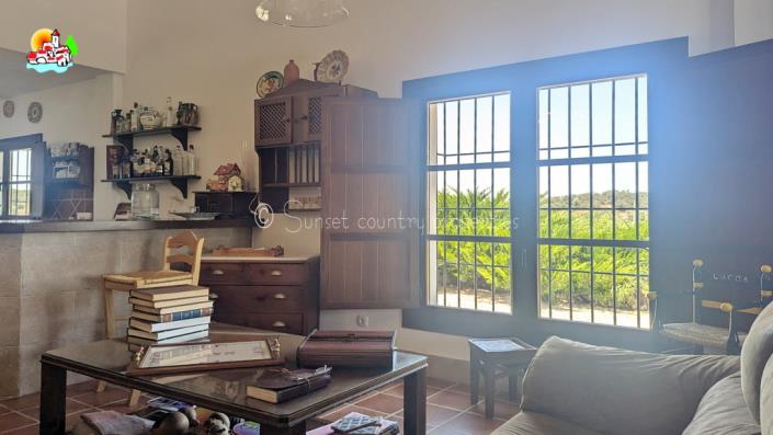 Image No.11-3 Bed Country House for sale