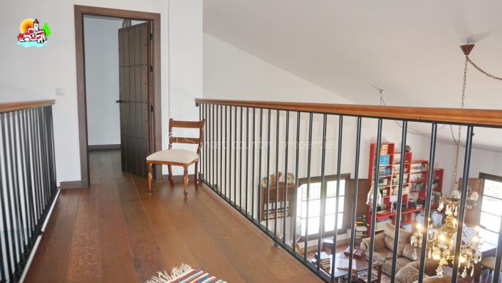 Image No.27-3 Bed Country House for sale