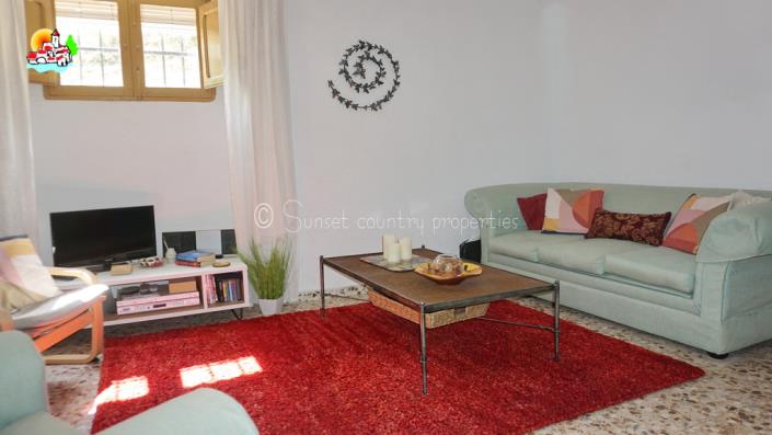 Image No.10-3 Bed Country Property for sale