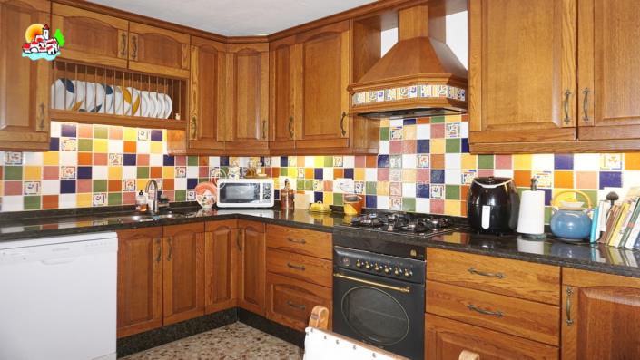 Image No.14-3 Bed Country Property for sale