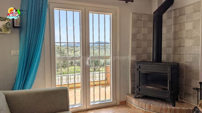 Image No.11-4 Bed Country Property for sale